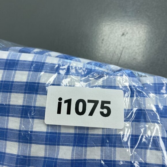 NEW Gap Men's Size L Short Sleeve Blue Plaid Button up Shirt - Picture 9 of 9
